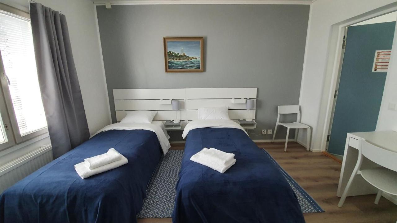 Gasthaus Vanha-Merivartioasema Kotka Dış mekan fotoğraf