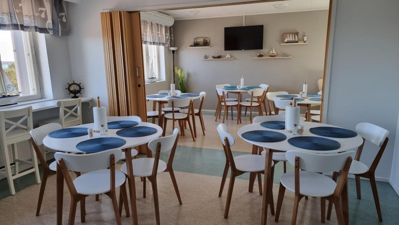 Gasthaus Vanha-Merivartioasema Kotka Dış mekan fotoğraf